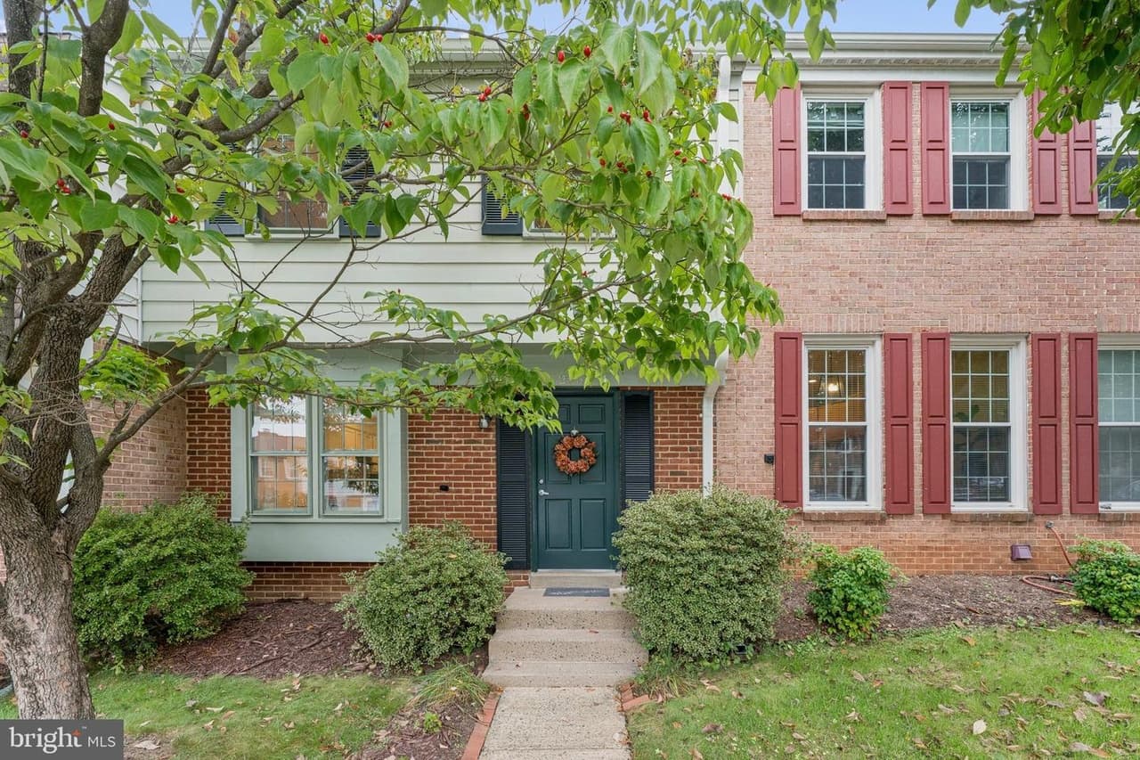 2951 Cashel - Photo 1