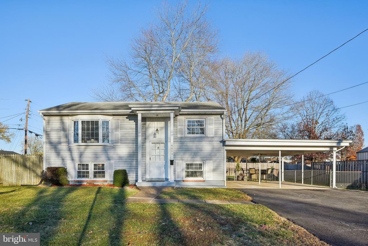 7807 Woodstock - Photo 1