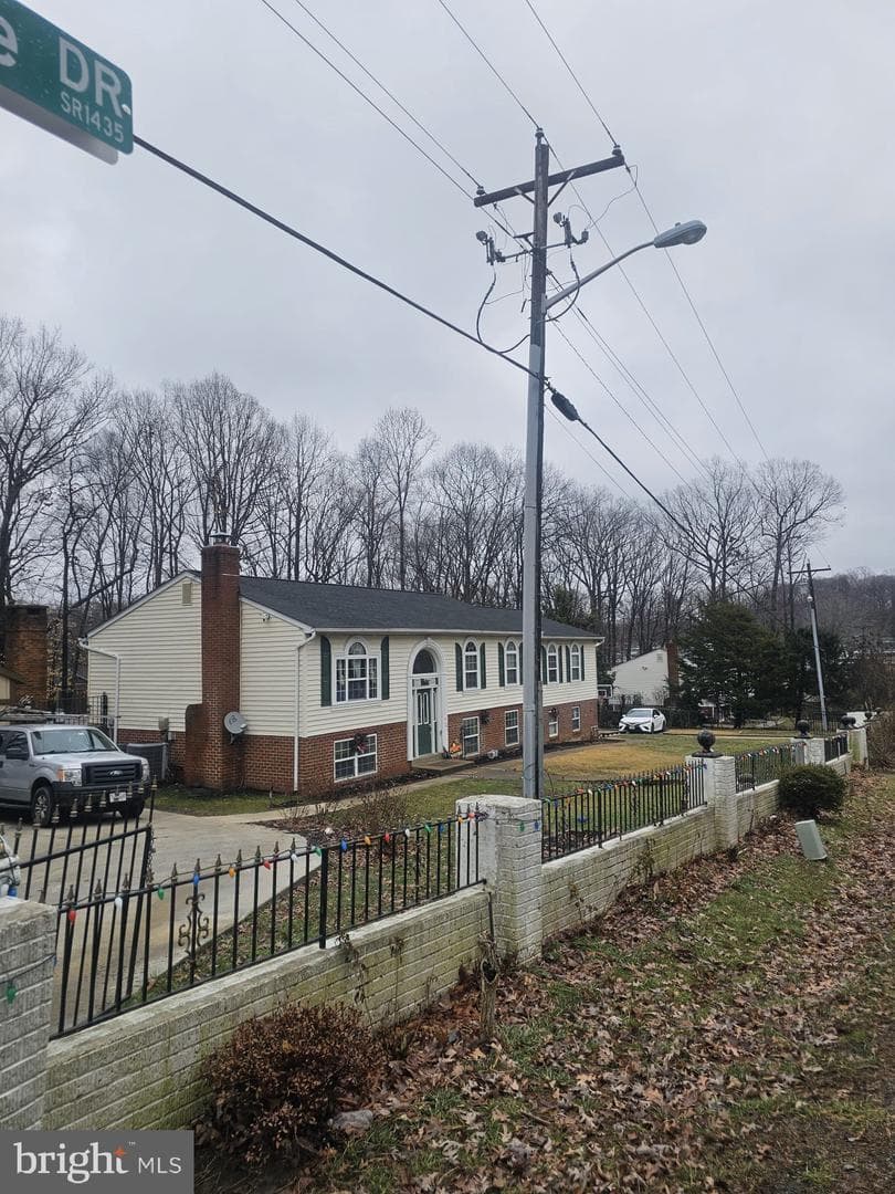 7804 Tayloe - Photo 1