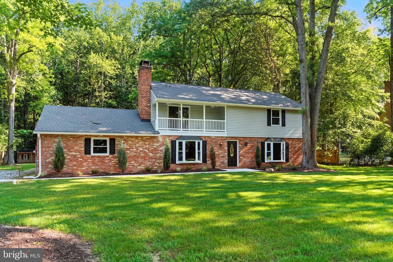6008 Chapman - Photo 1