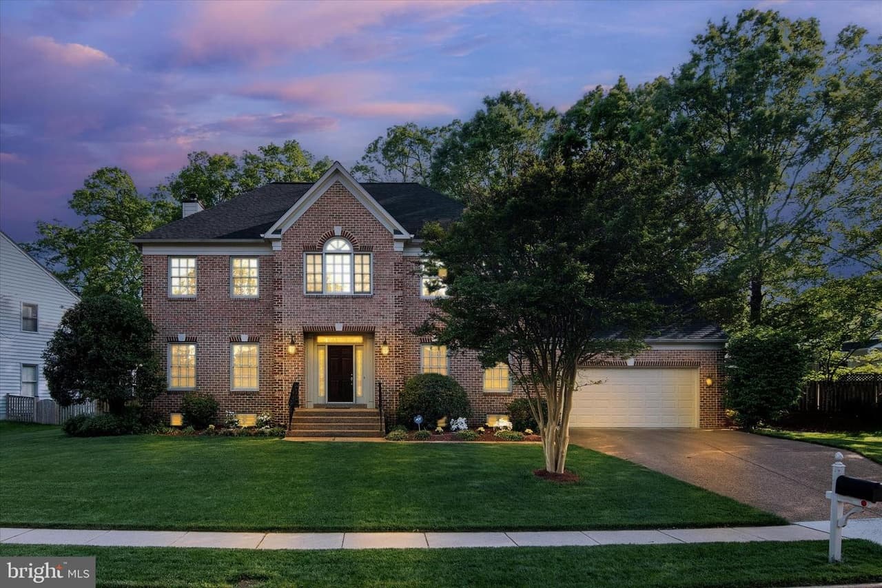 5800 Westchester - Photo 1