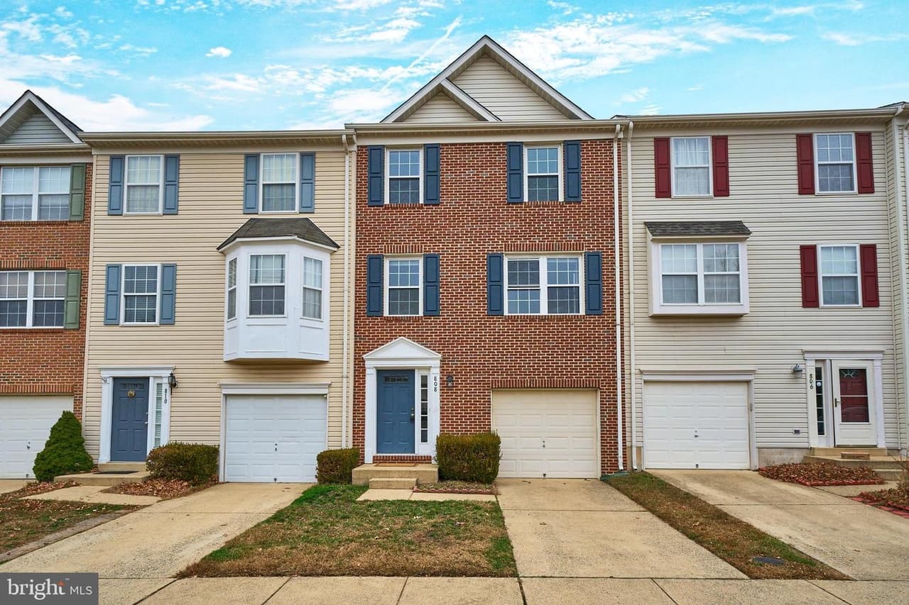 808 Vanderbilt - Photo 1