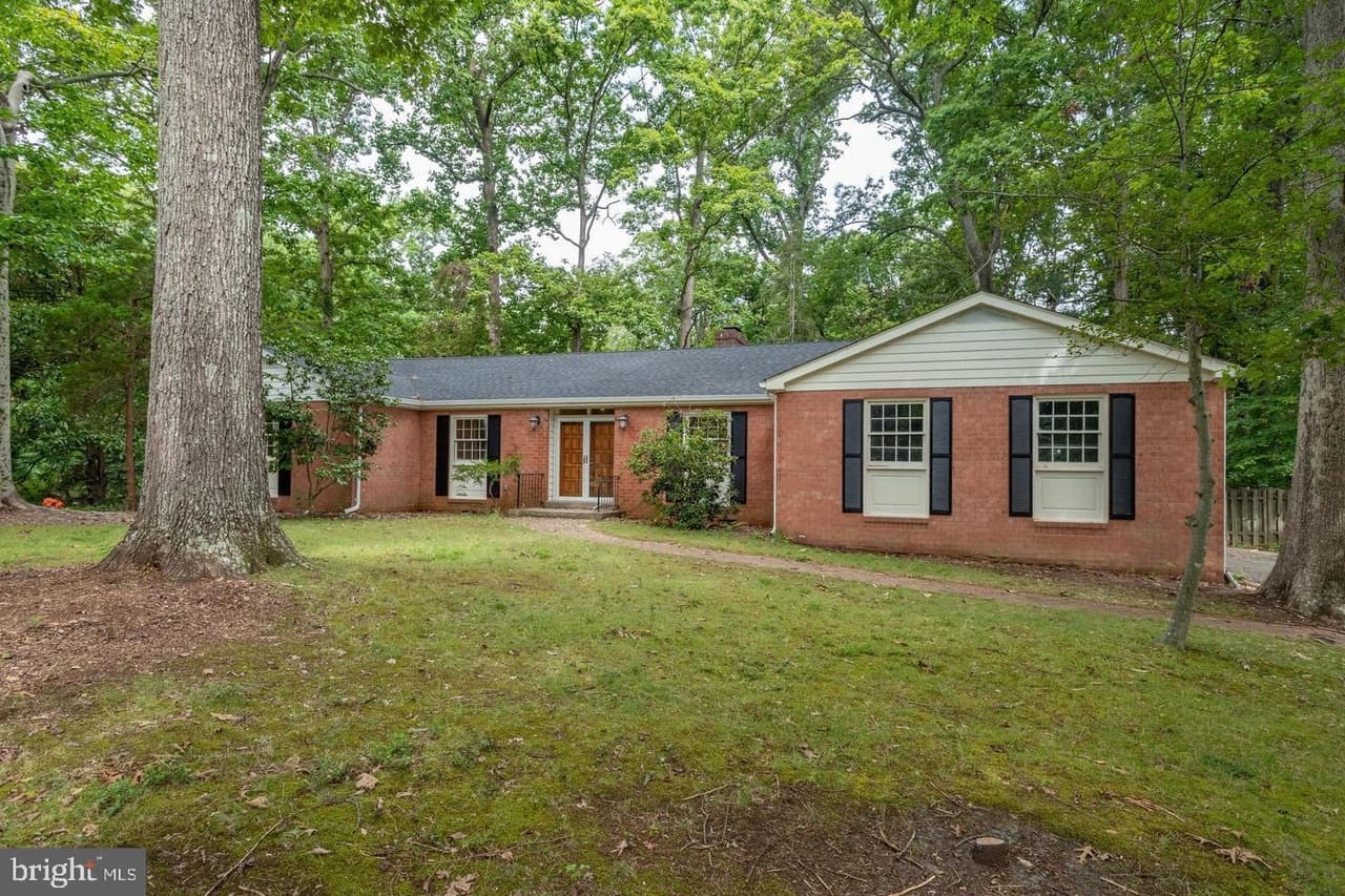 3241 Riverview - Photo 1