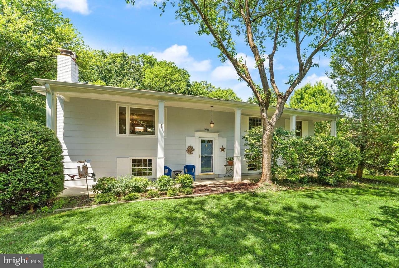 9928 Woodrow - Photo 1
