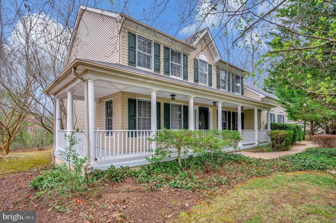 6005 Fox Point - Photo 1
