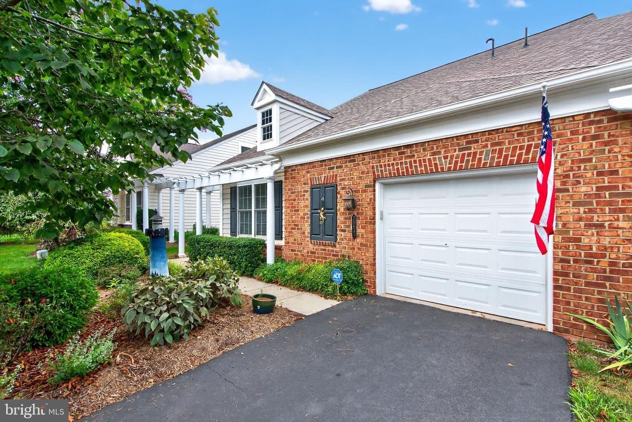 20831 Adams Mill - Photo 1