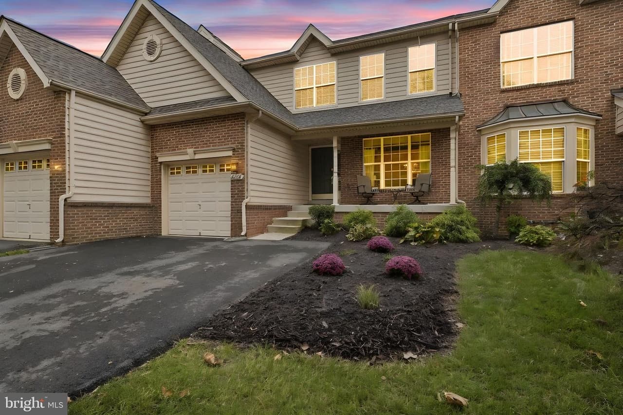 43227 Baltusrol - Photo 1