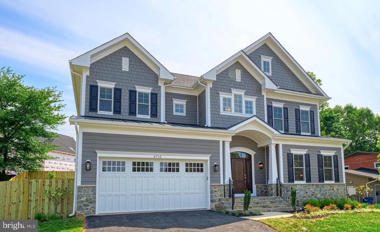 6715 Old Chesterbrook - Photo 1