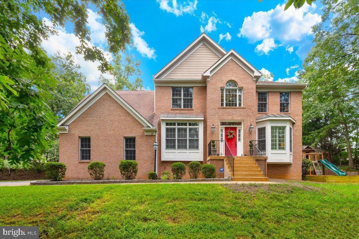 5025 Grafton - Photo 1