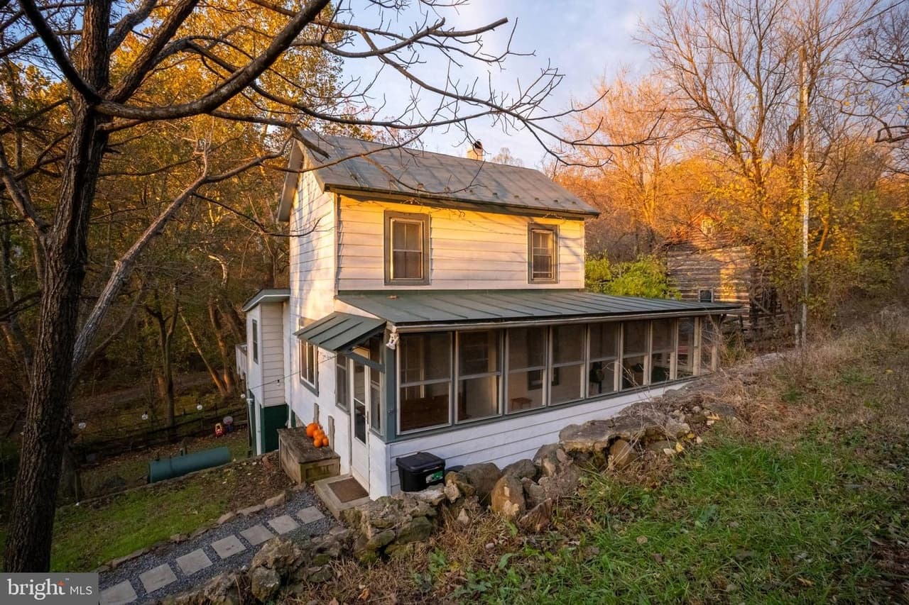 33563 Snickersville - Photo 1