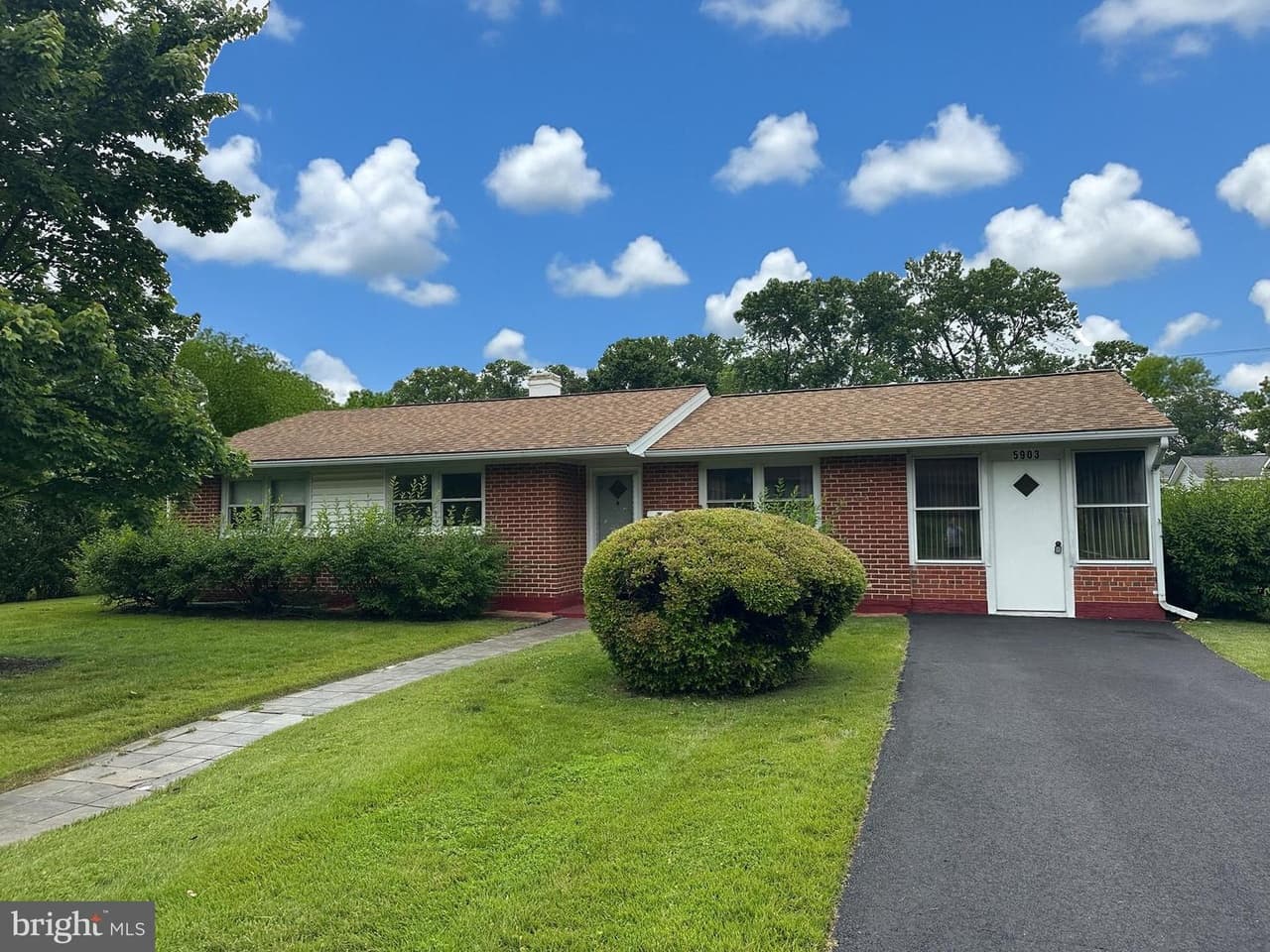 5903 La Vista - Photo 1