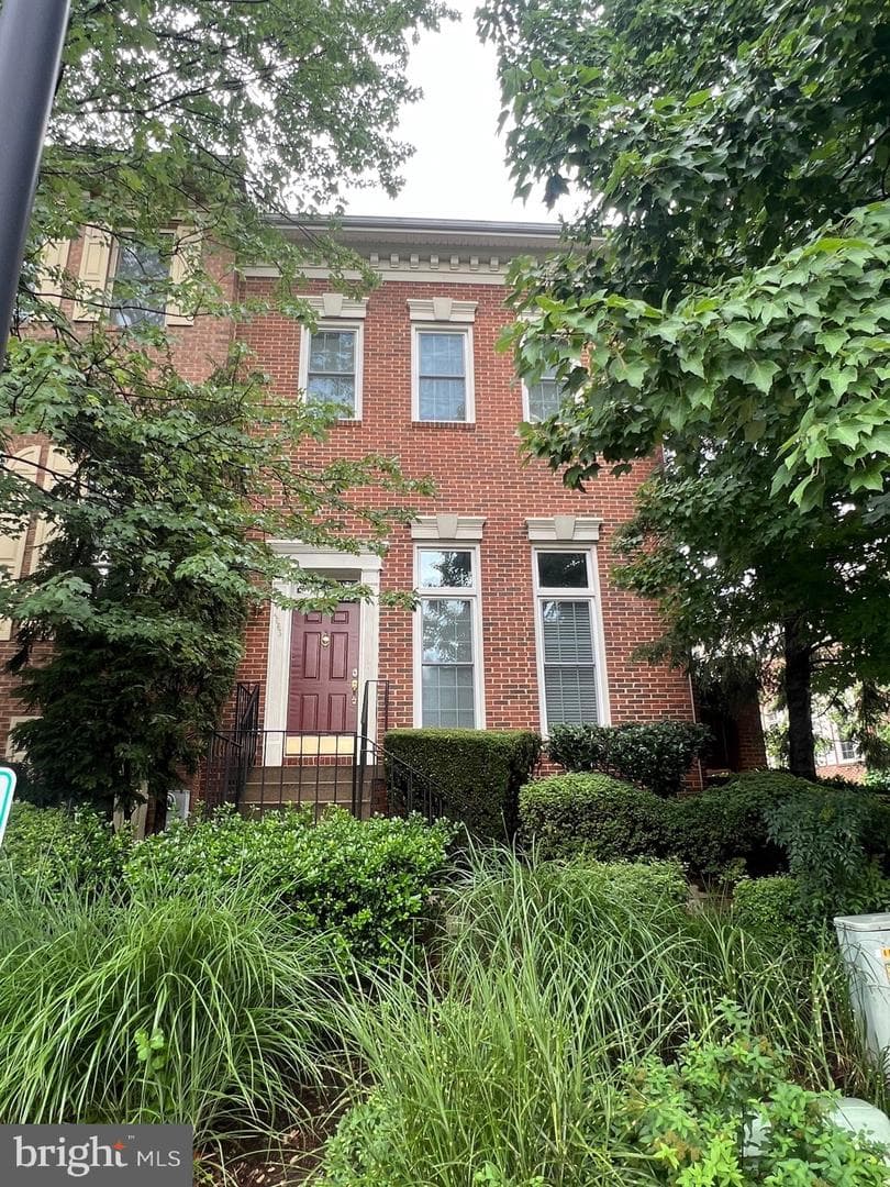 4663 Lambert - Photo 1