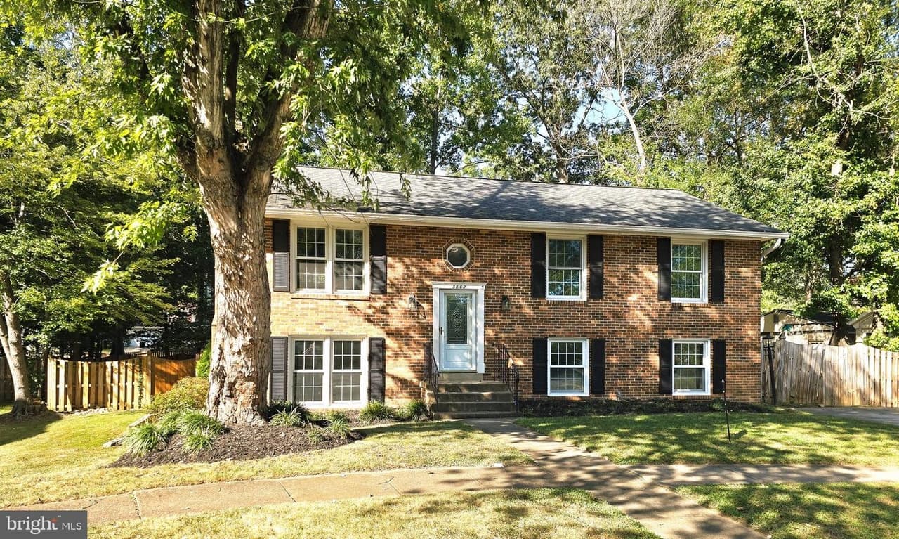 3802 Benson - Photo 1