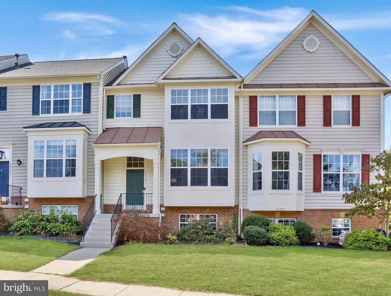 20903 Ivymount - Photo 1