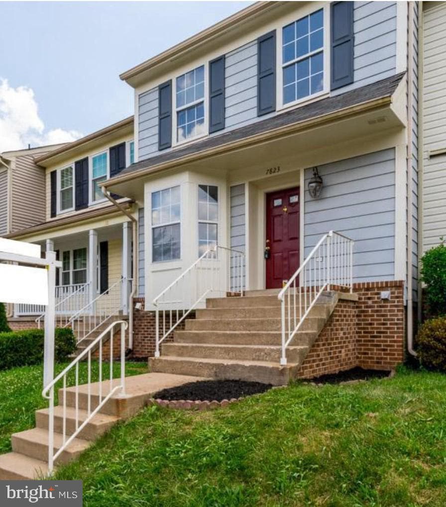 7823 Brookview - Photo 1