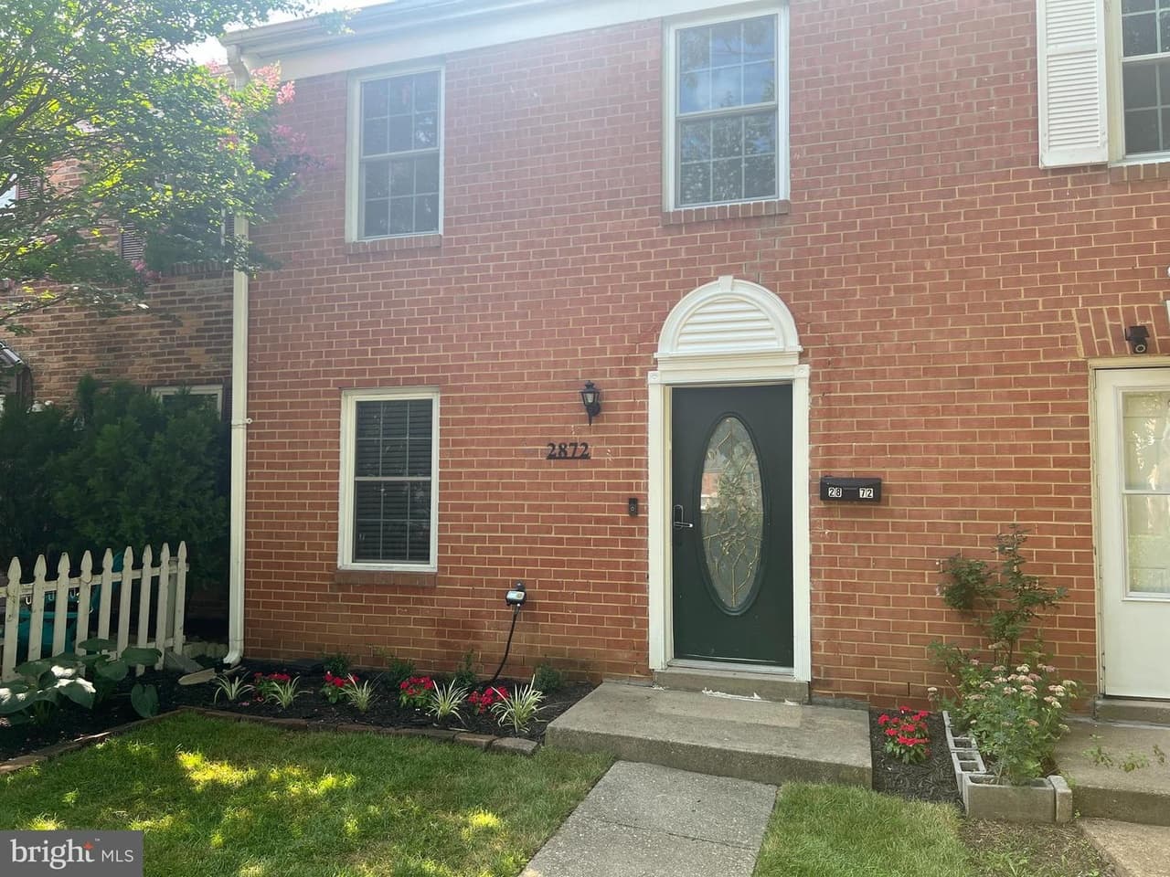 2872 Gloucester - Photo 1