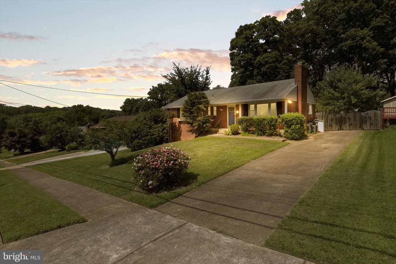 5954 Kedron - Photo 1