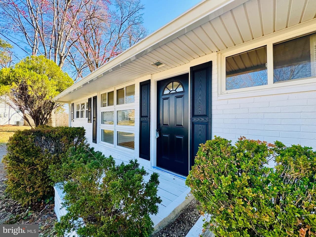 4609 Cottonwood - Photo 1