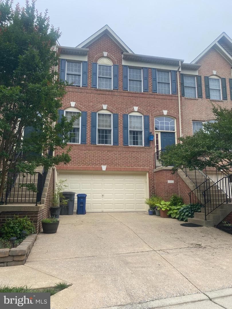 3852 Elmwood Towne - Photo 1