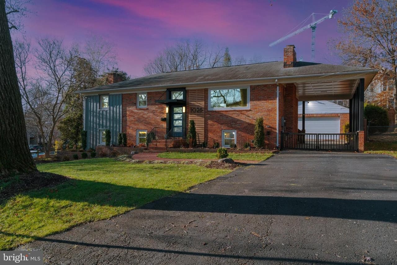 1026 Birch - Photo 1