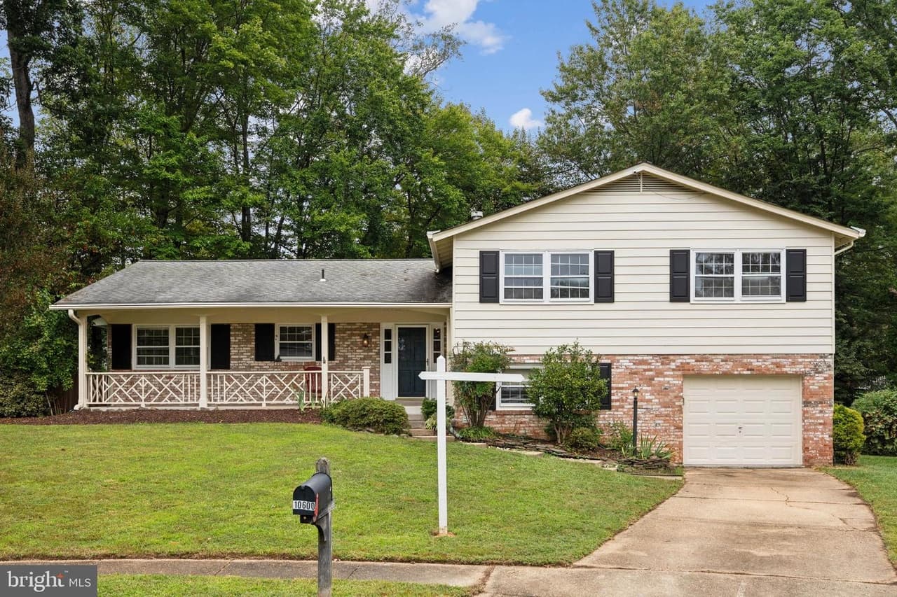 10600 Vennard - Photo 1