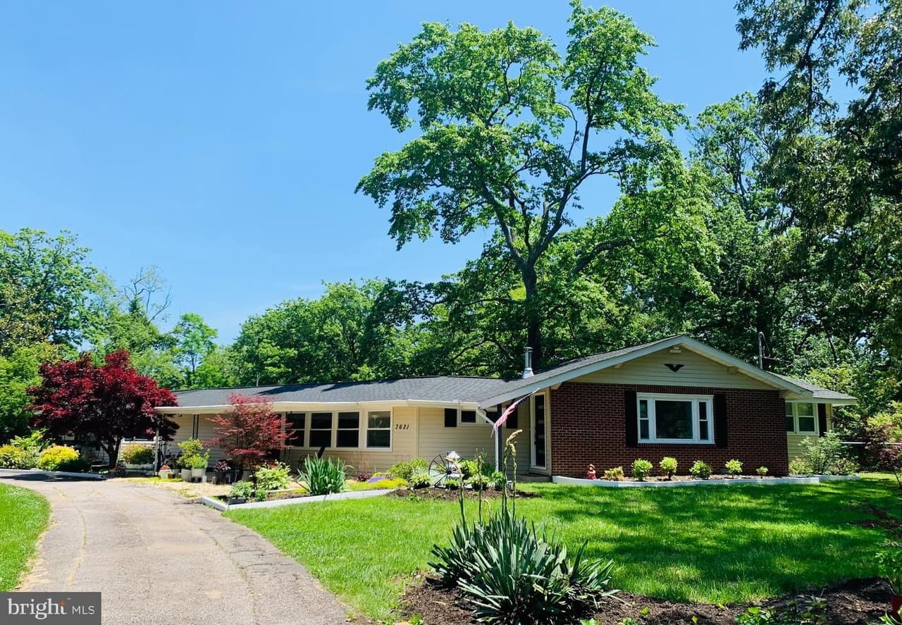 7621 Wiley - Photo 1