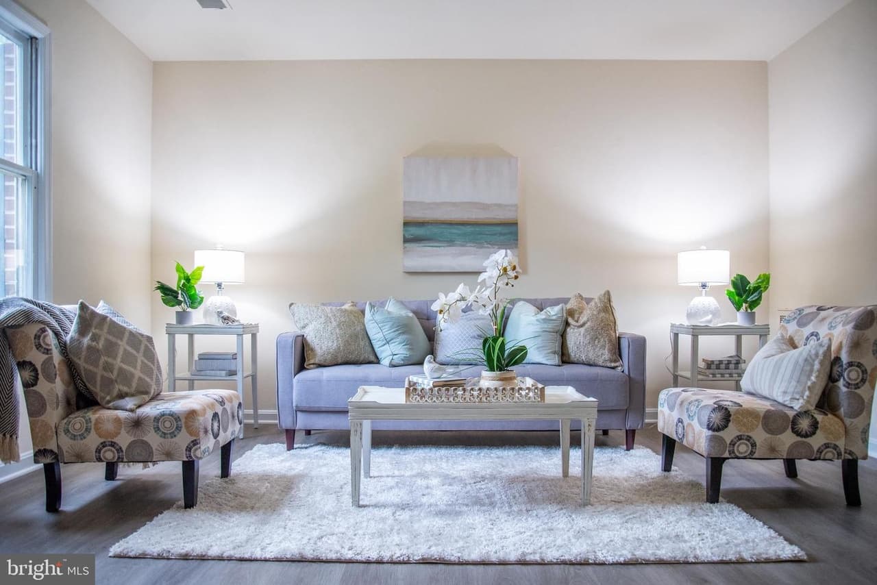 208 Farrell - Photo 1