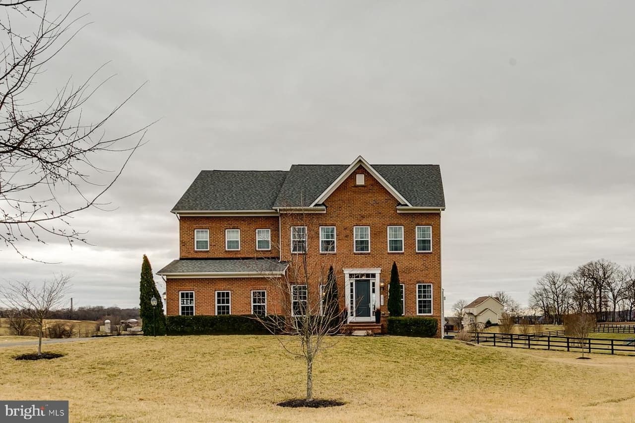 14700 Falconaire - Photo 1