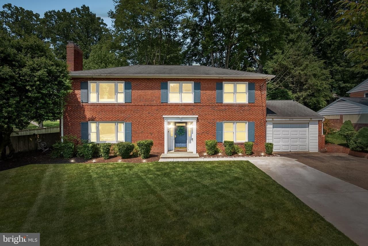 3212 Patrick Henry - Photo 1