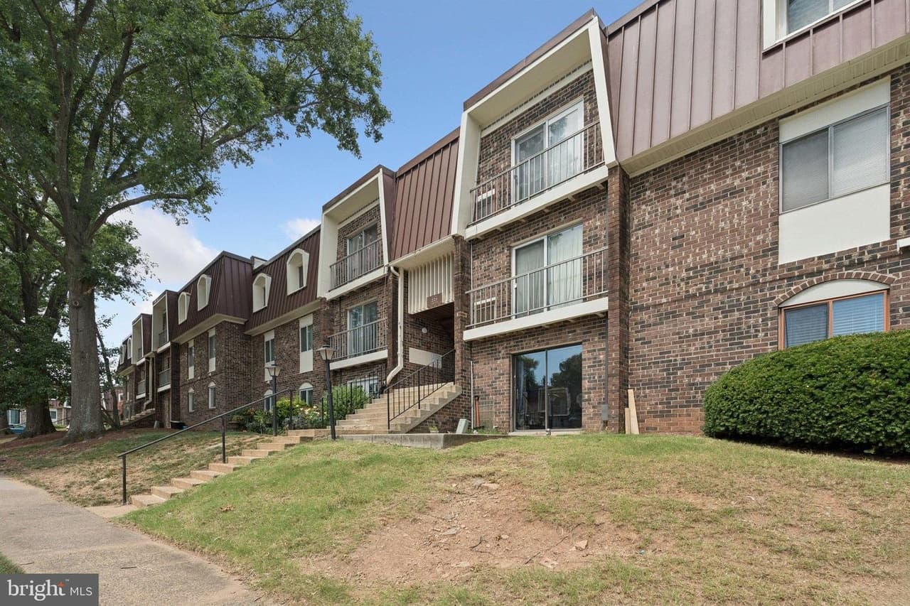 221 N Emory Unit#4 - Photo 1