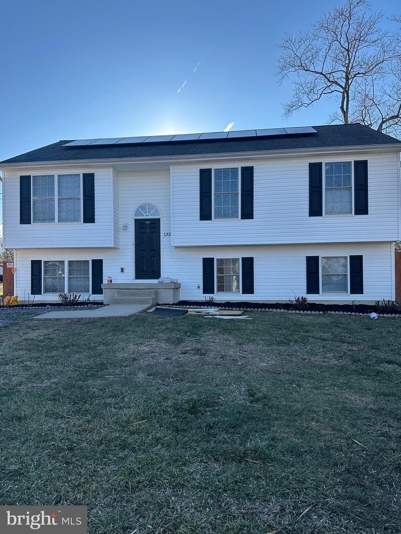 12022 N Dickinson - Photo 1