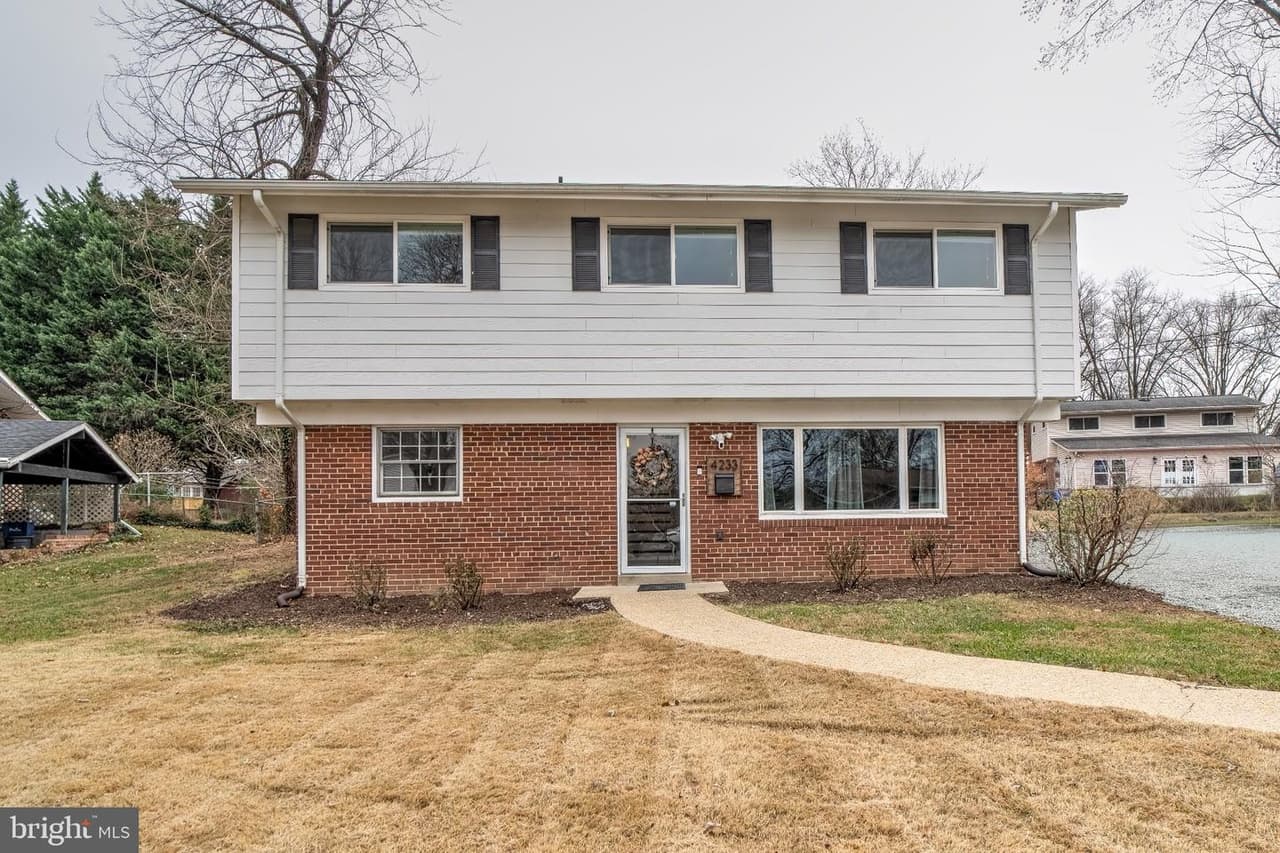 4233 Linden - Photo 1