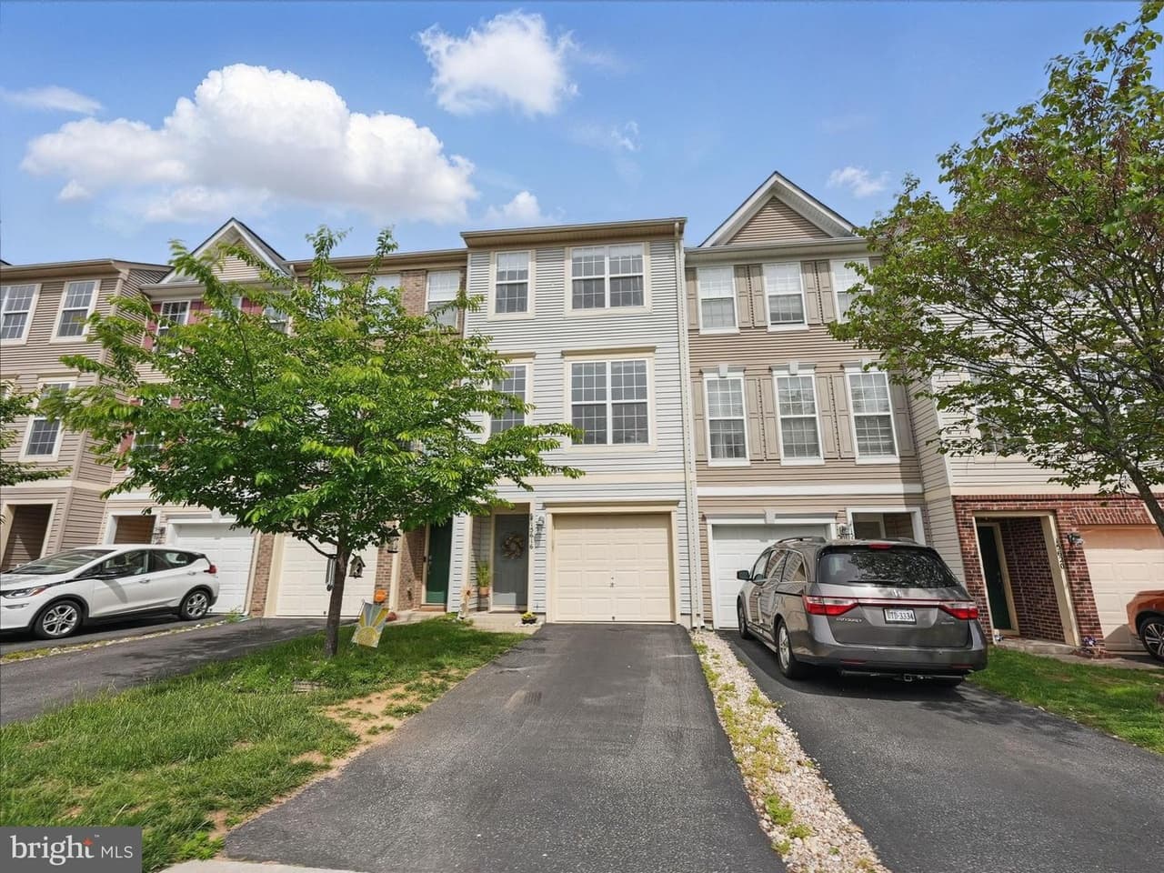 15616 John Diskin - Photo 1