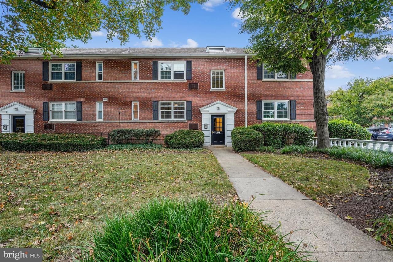 4378 N Pershing Unit#43781 - Photo 1