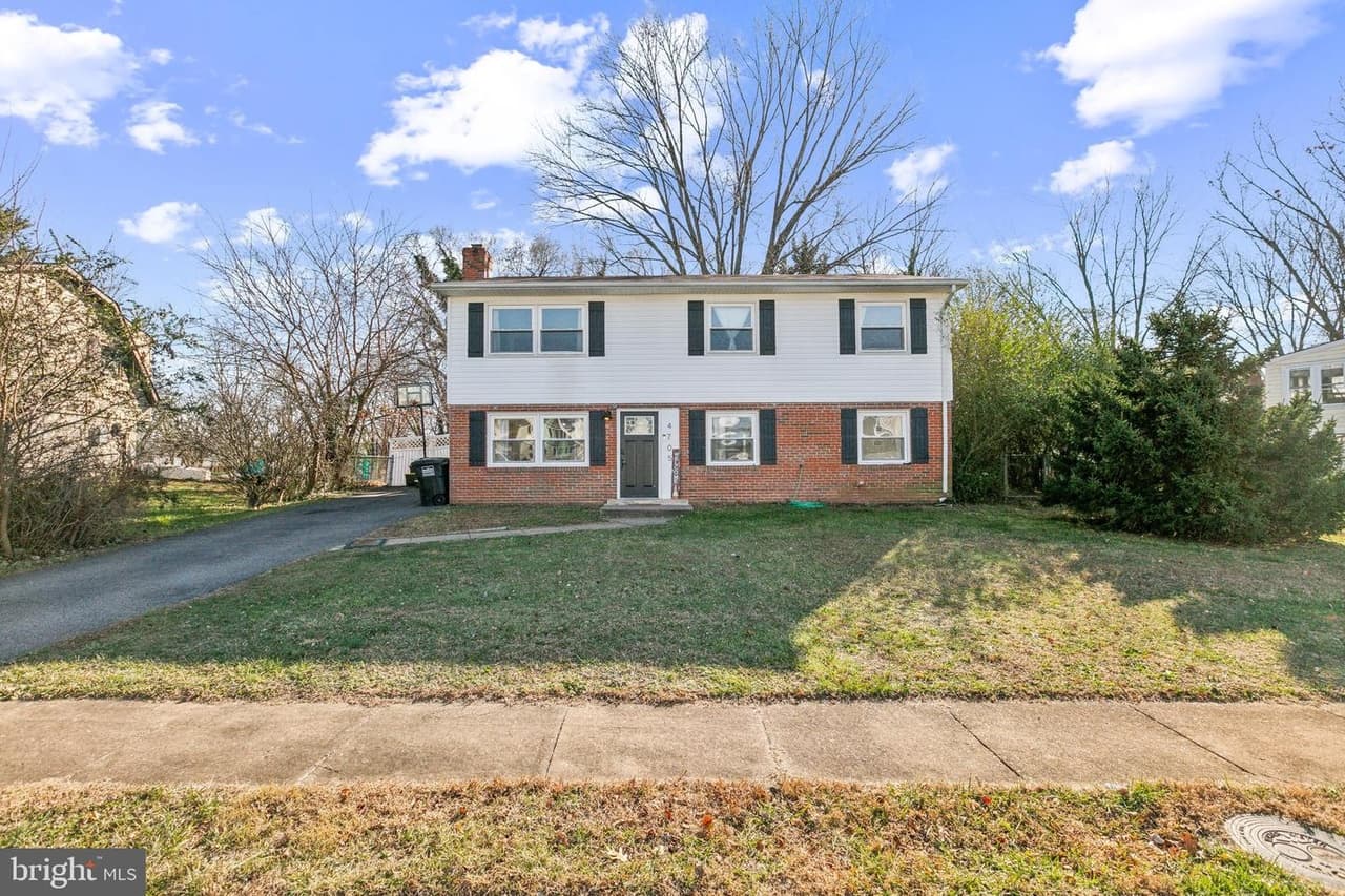 4705 Ketterman - Photo 1