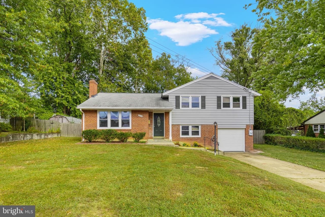7414 Chatham - Photo 1