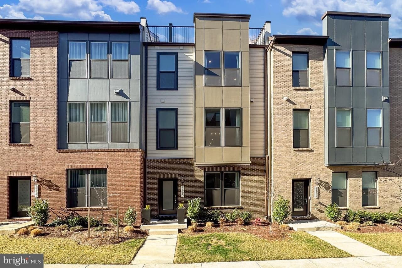 2395 Liberty - Photo 1