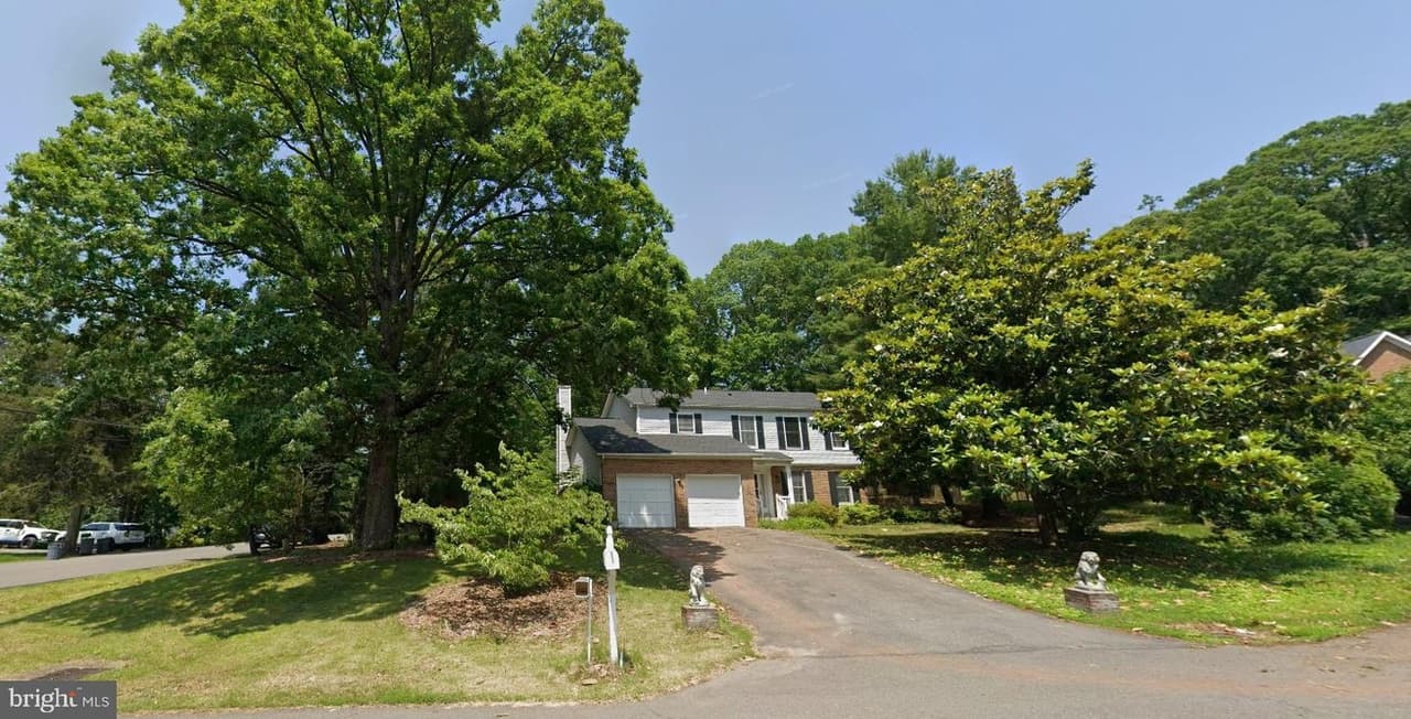 10820 Estate - Photo 1