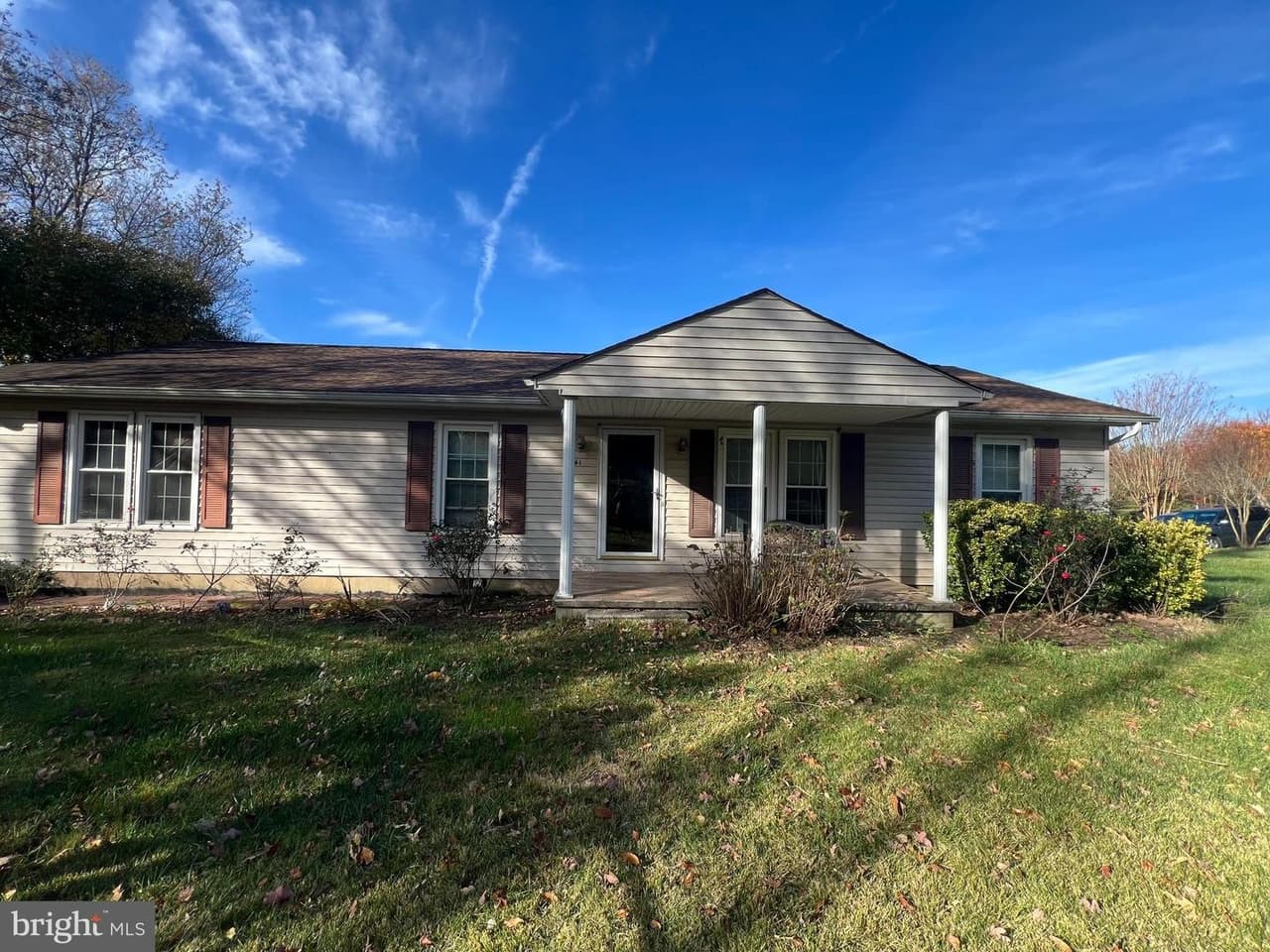 8141 Hillcrest - Photo 1