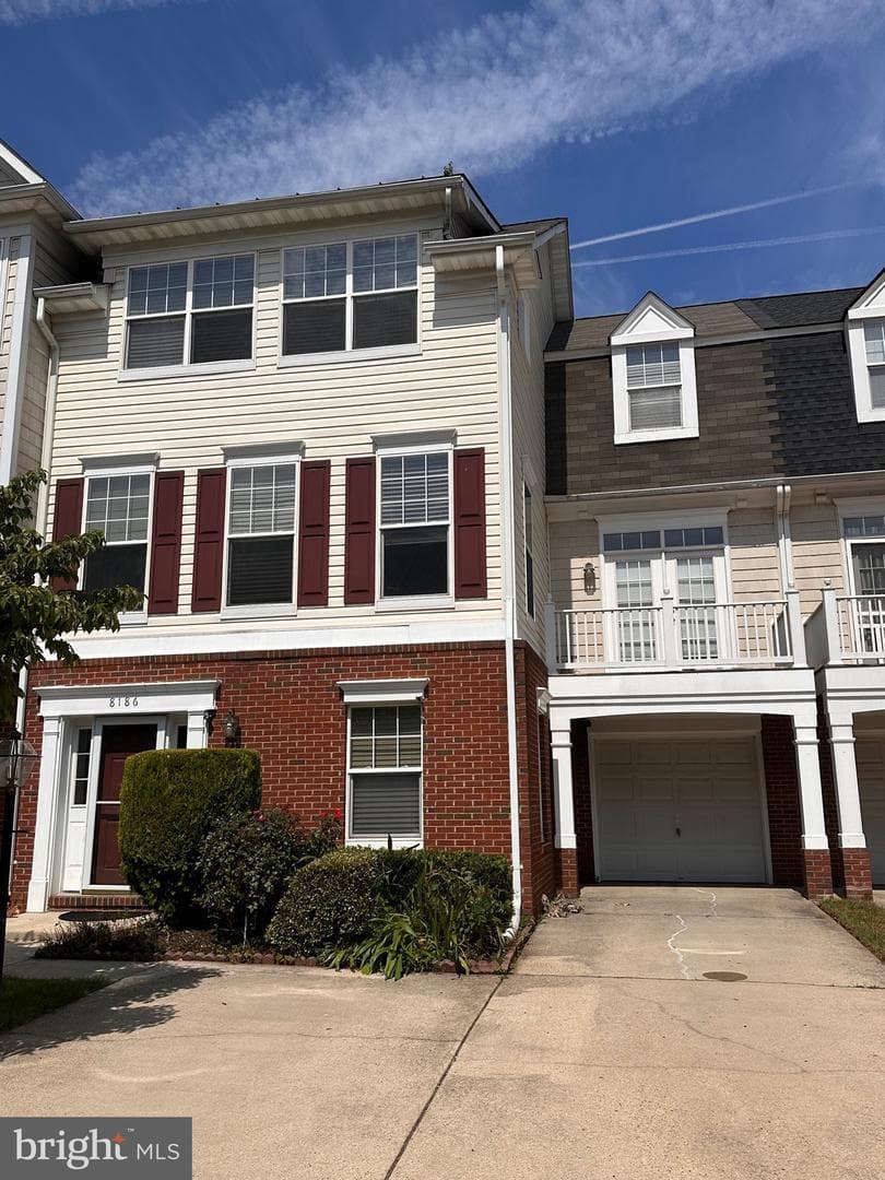 8186 Cobble Pond - Photo 1