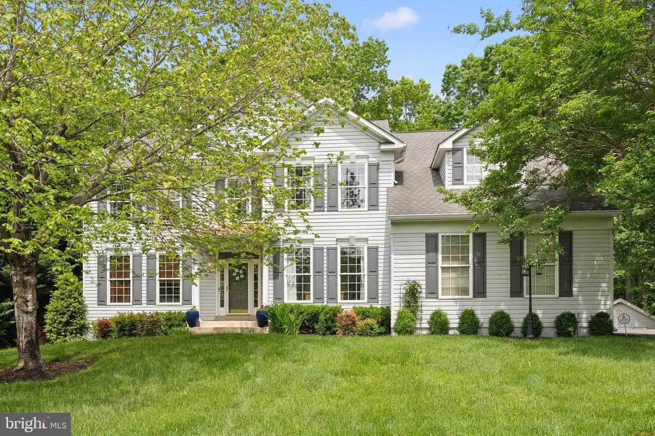 13981 Flagtree - Photo 1