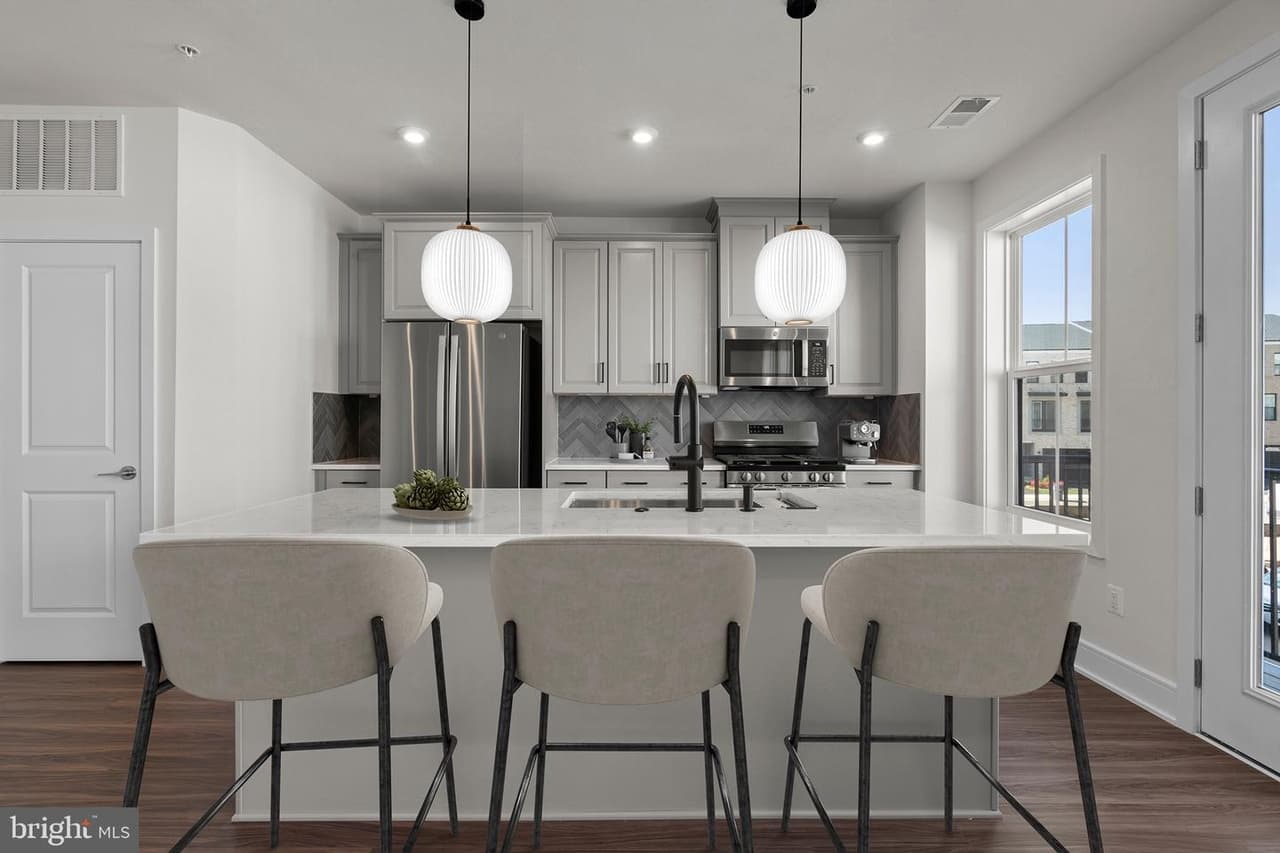 43294 Farringdon - Photo 1