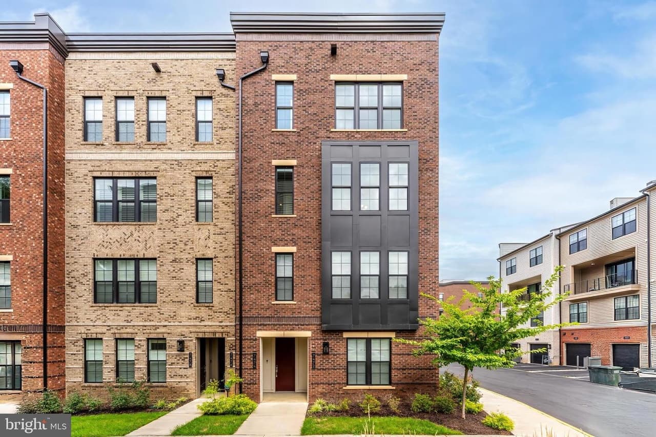7474 Backett Wood - Photo 1