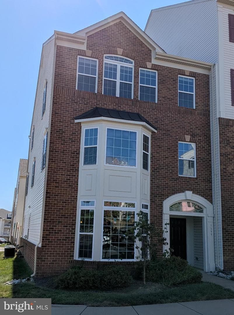 7399 Brunson - Photo 1
