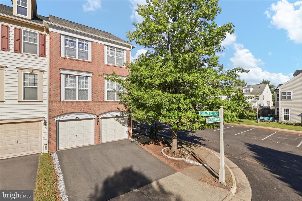 12100 Brevard Park - Photo 1