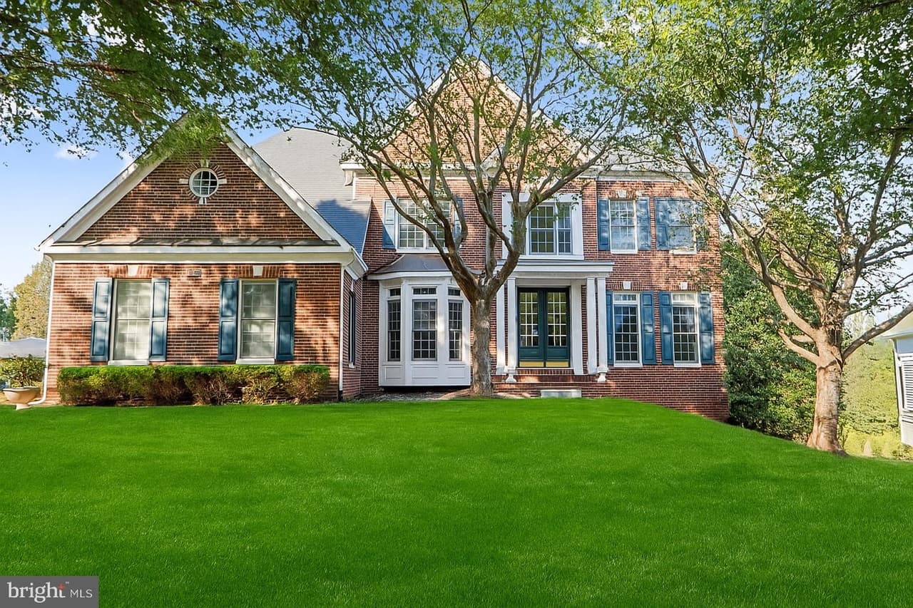 24188 Spring Meadow - Photo 1