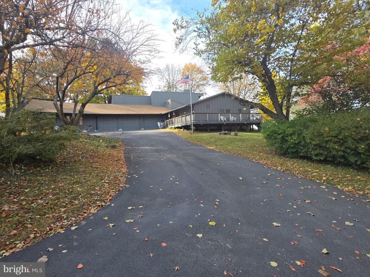 17167 Simpson - Photo 1