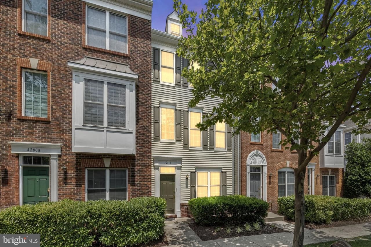 42810 Flannigan - Photo 1