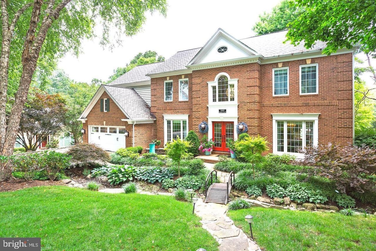 11905 Champion Lake - Photo 1