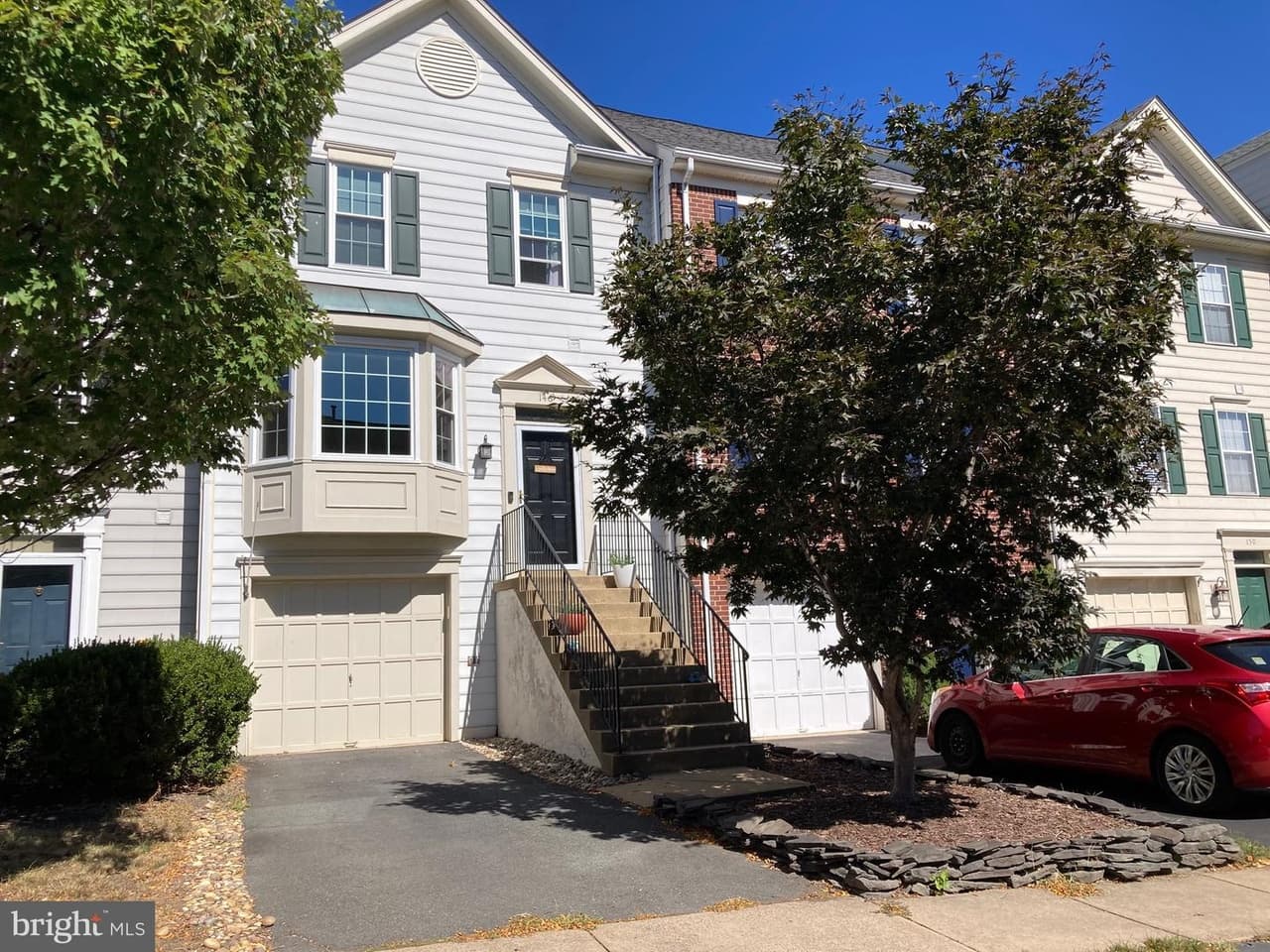 146 Hampshire - Photo 1
